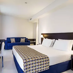 https://itaca-malaga.1costadelsol.com