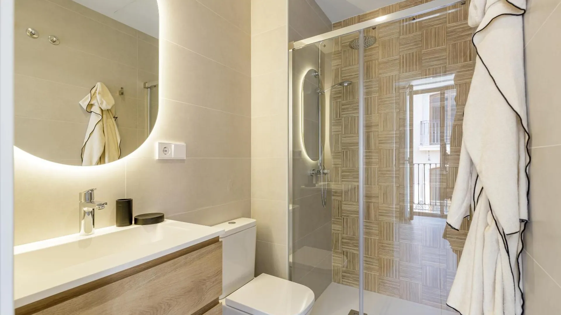 Cervantes Suites Malaga 0*,